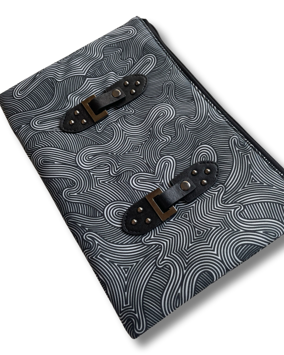 Suppression Buckle Pouch